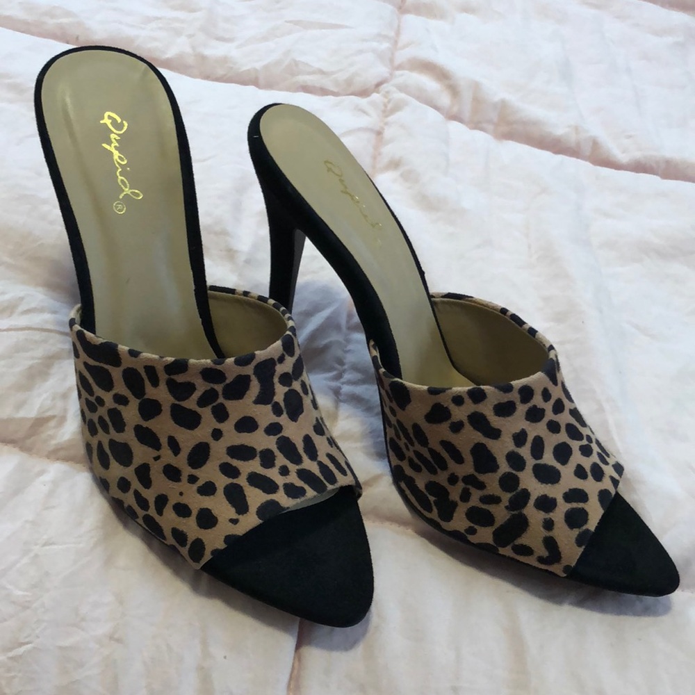 Qupid Animal Print Mule heels